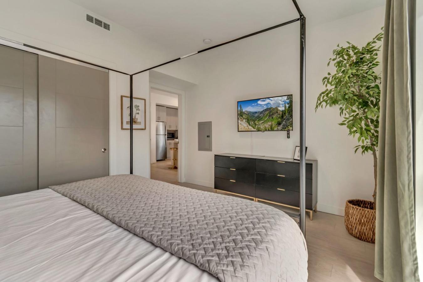 Apartment Paperbox By Cdh - Meadow