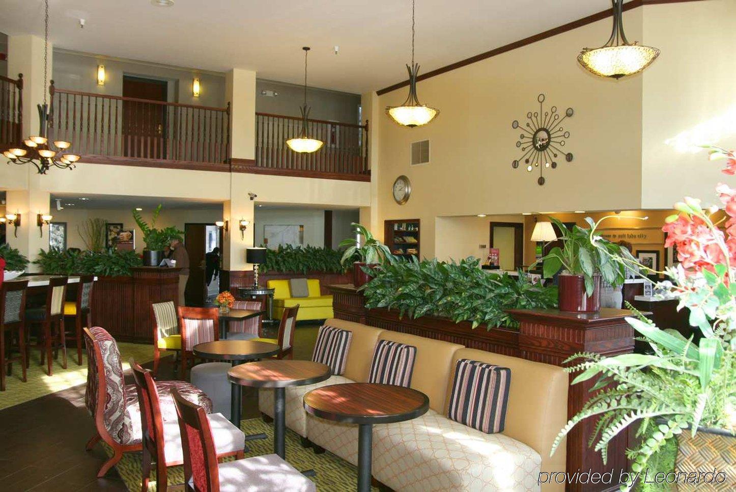 Hotel Hampton Salt