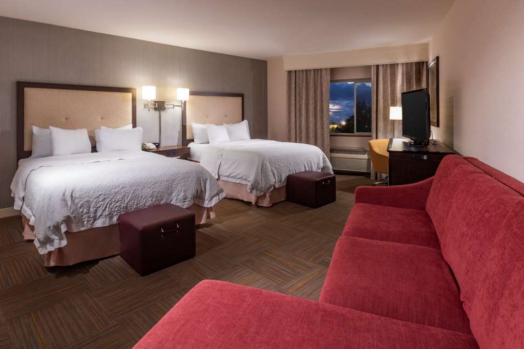 Hotel Hampton Salt 3*