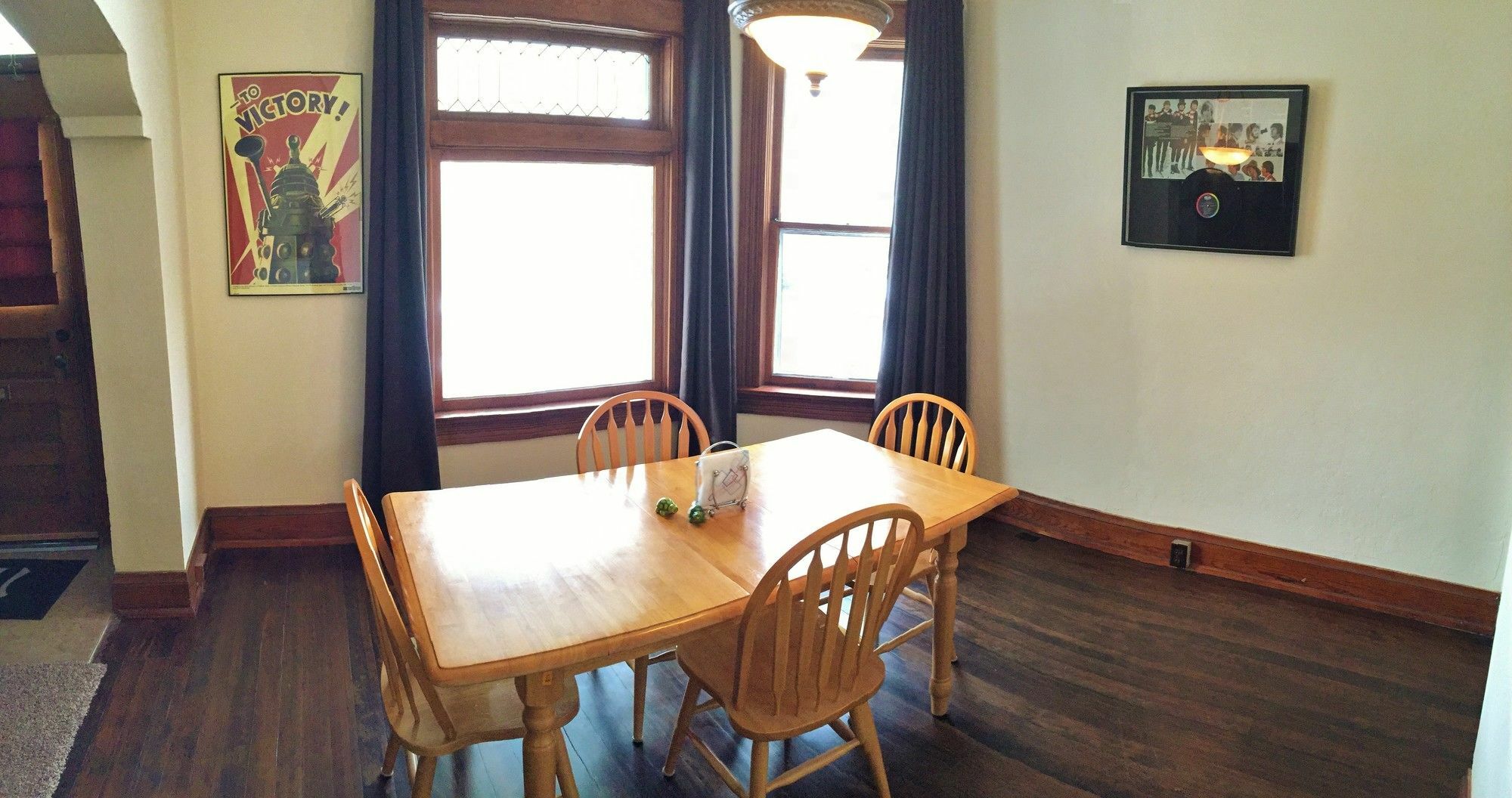 3-bedroom Near Trolley Square Apartment *