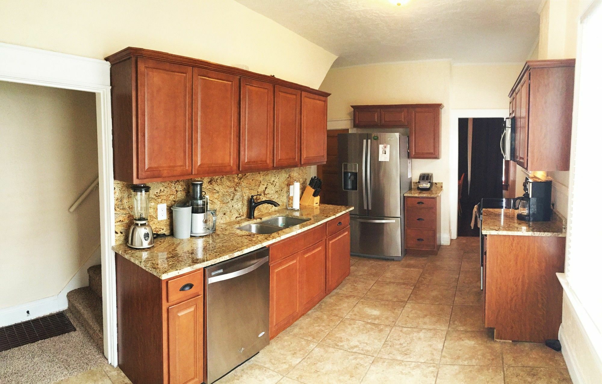 Apartment 3-bedroom Near Trolley Square *
