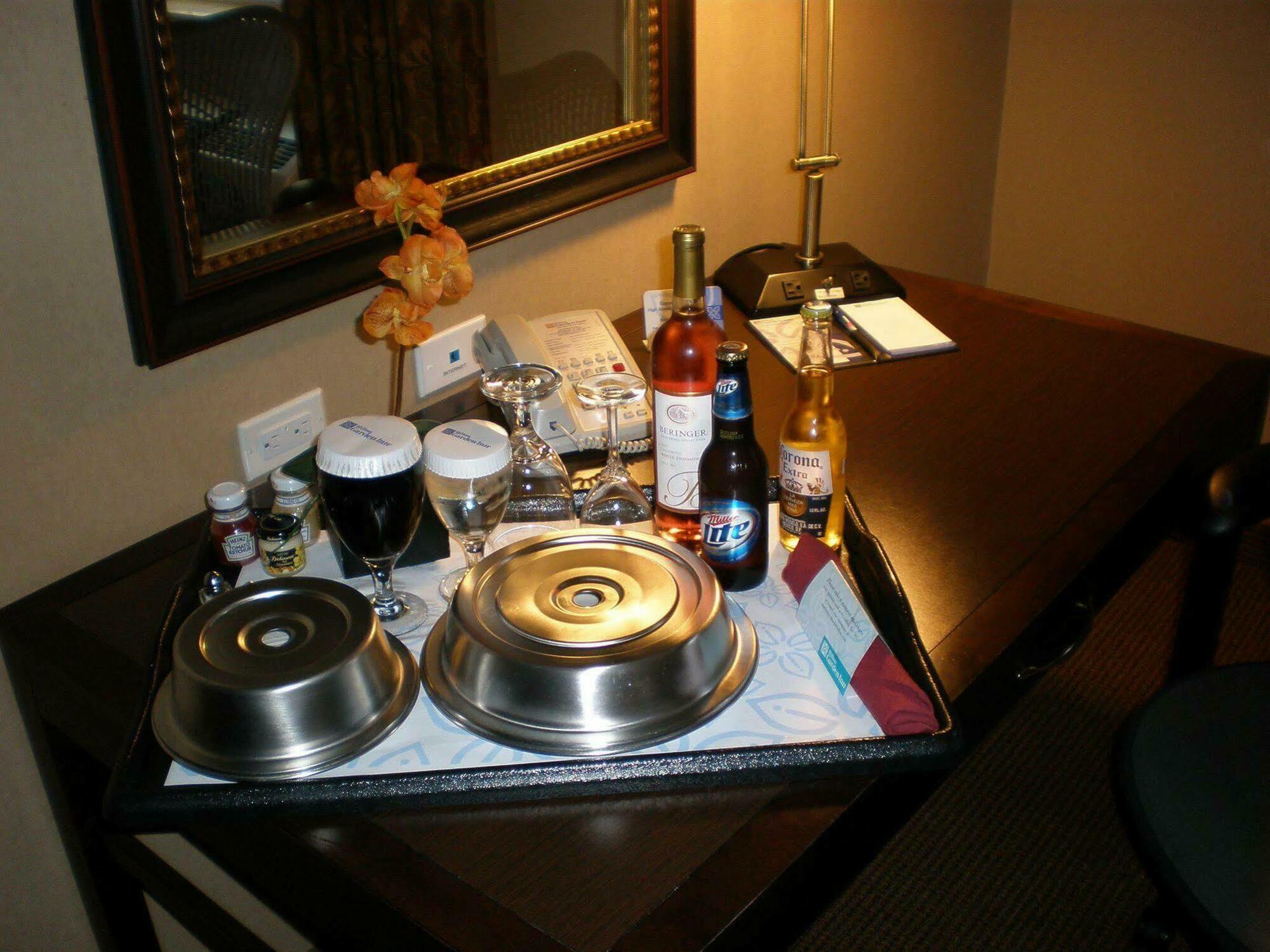 Hilton Garden Salt Downtown Hotel 3*