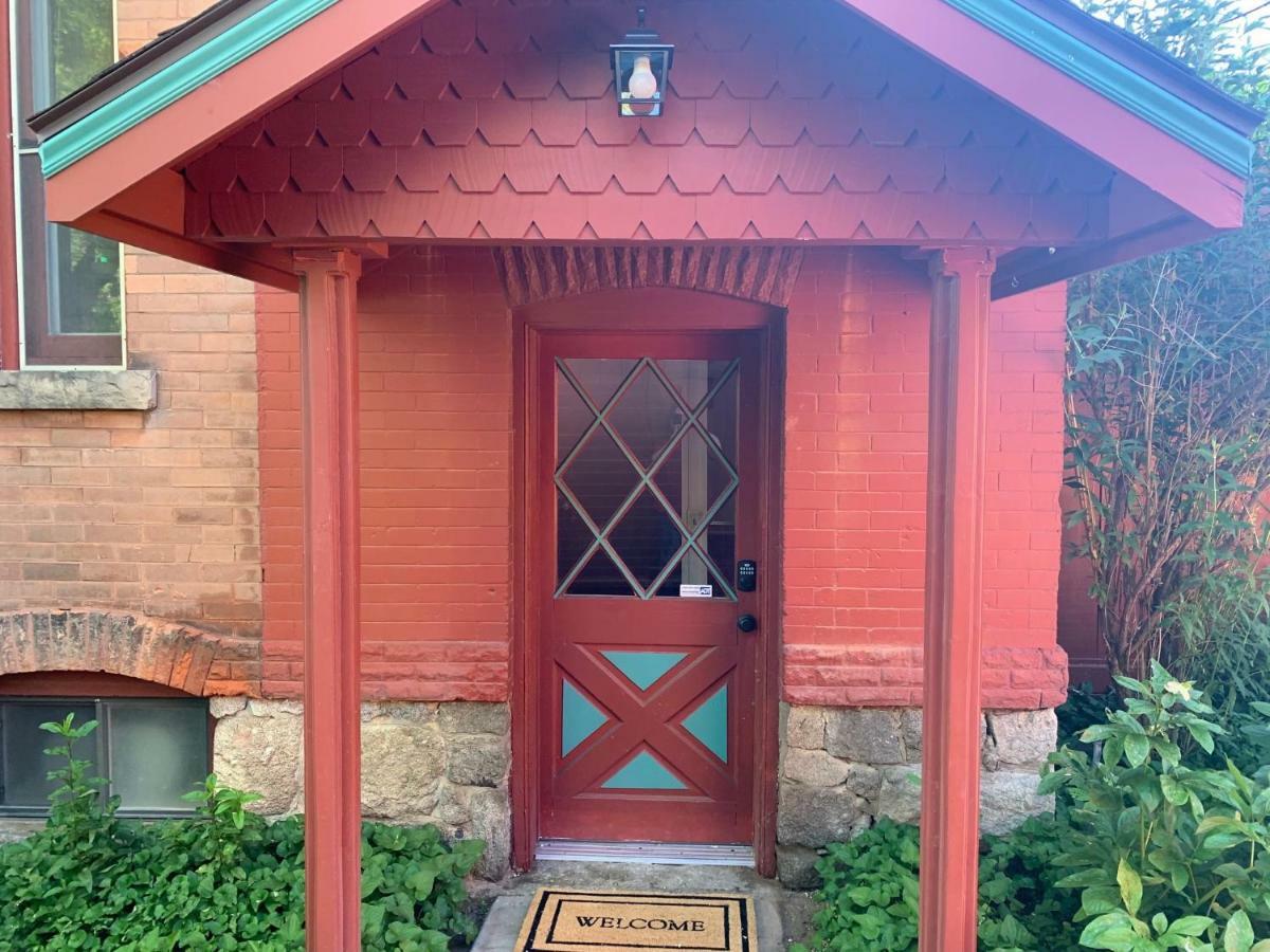 Guest At The Red House Basement Attached With Private Entrance Apartment