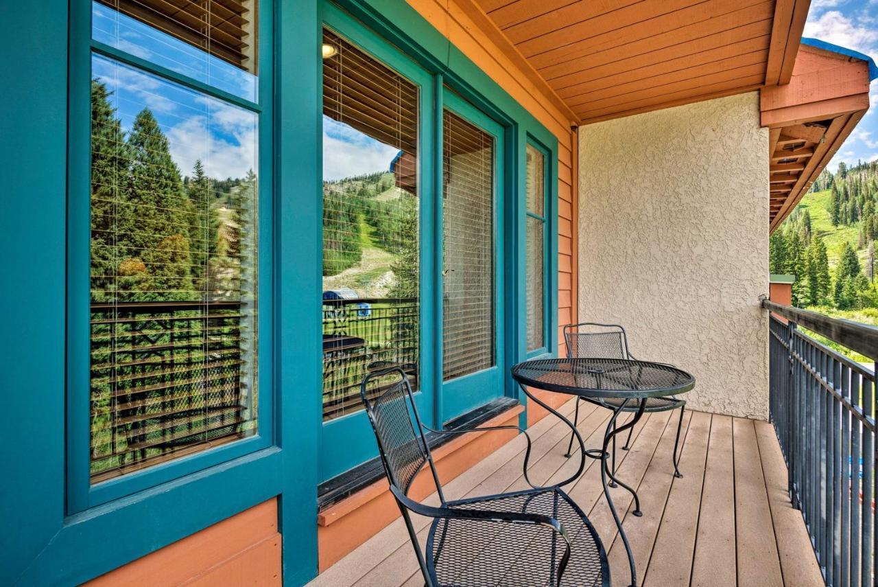 Apartment Ski-inandski-out Solitude With Rooftop Hot Tub! *