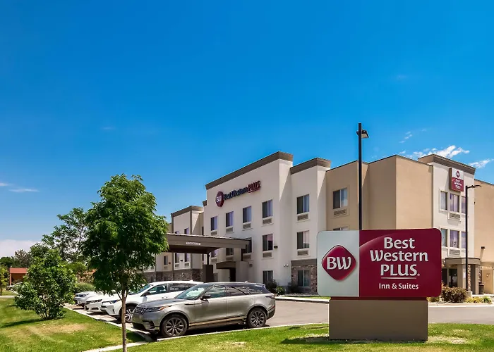 Best Western Plus Airport Inn & Suites
