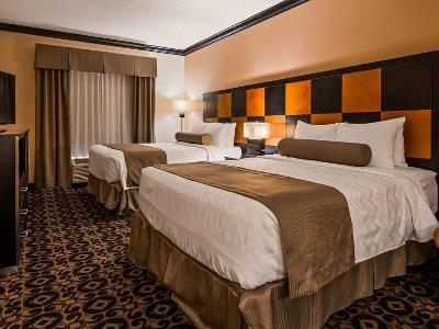 Hotel Western Airport & 3*