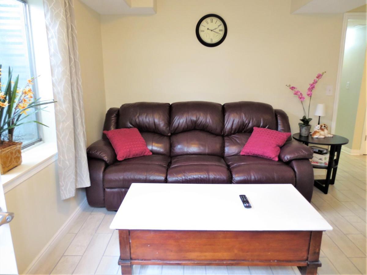 Entire Huge Basement! Fast Wifi! Private Entrance! Salt Lake City