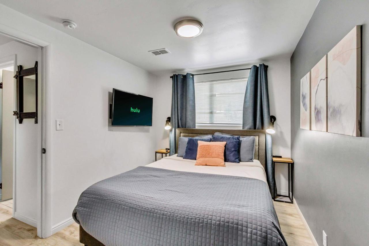 Cozy For Bookworms - Laundry - King Bed - Parking *