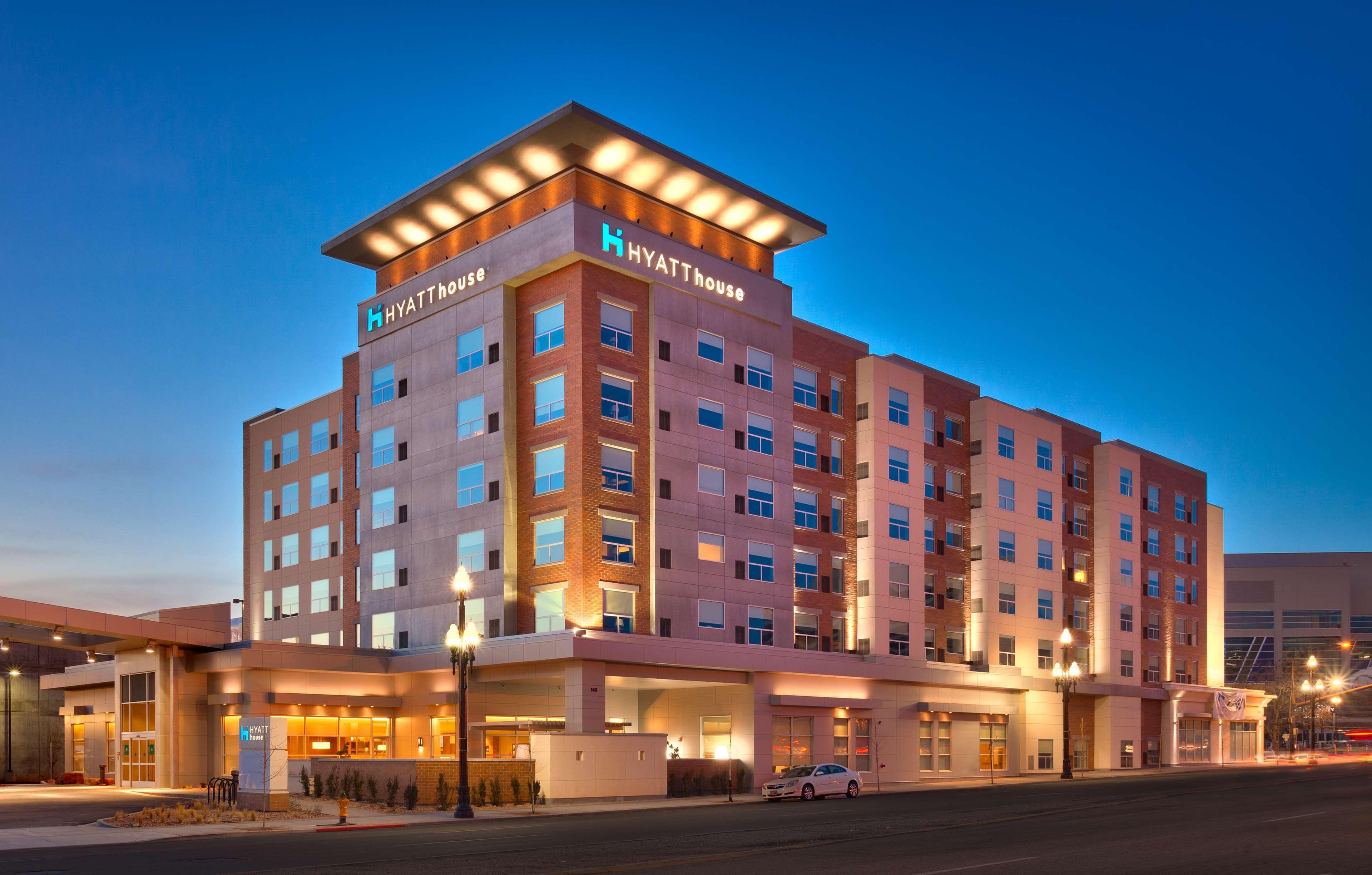 Hotel Hyatt House Salt Downtown 3*