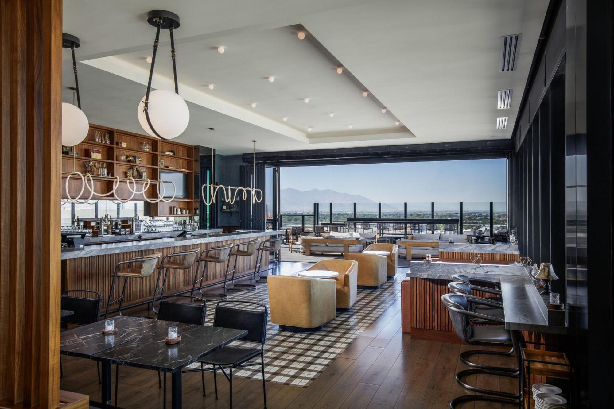 Element Salt Downtown Hotel 4*