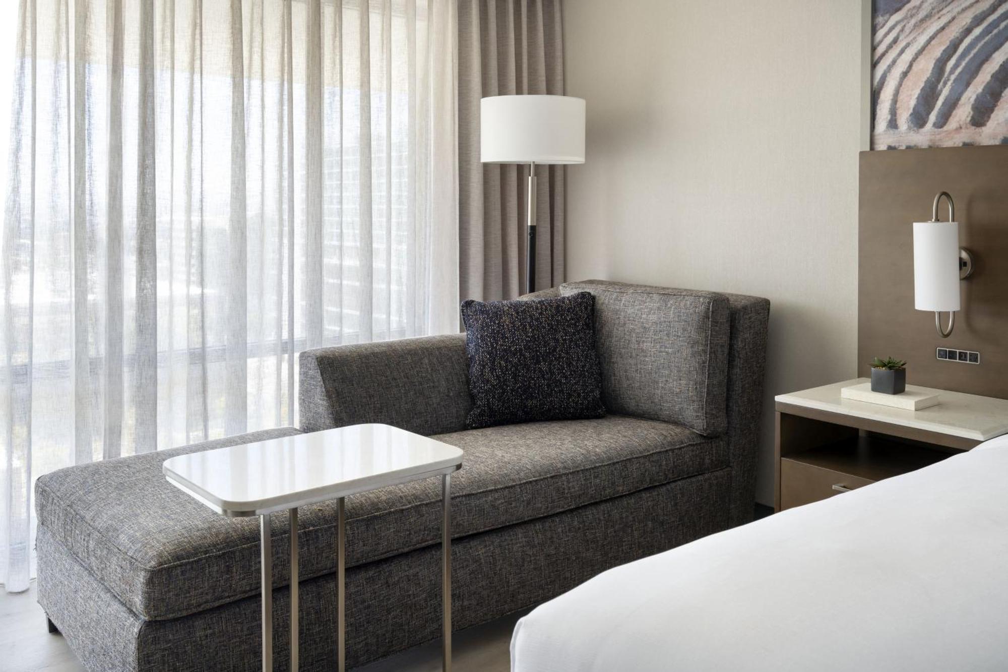 Hotel Salt Marriott Downtown At Creek 4*