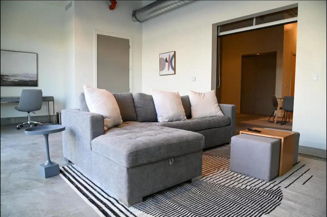 Apartment Premium Spacious At Paperbox Lofts In Salt *
