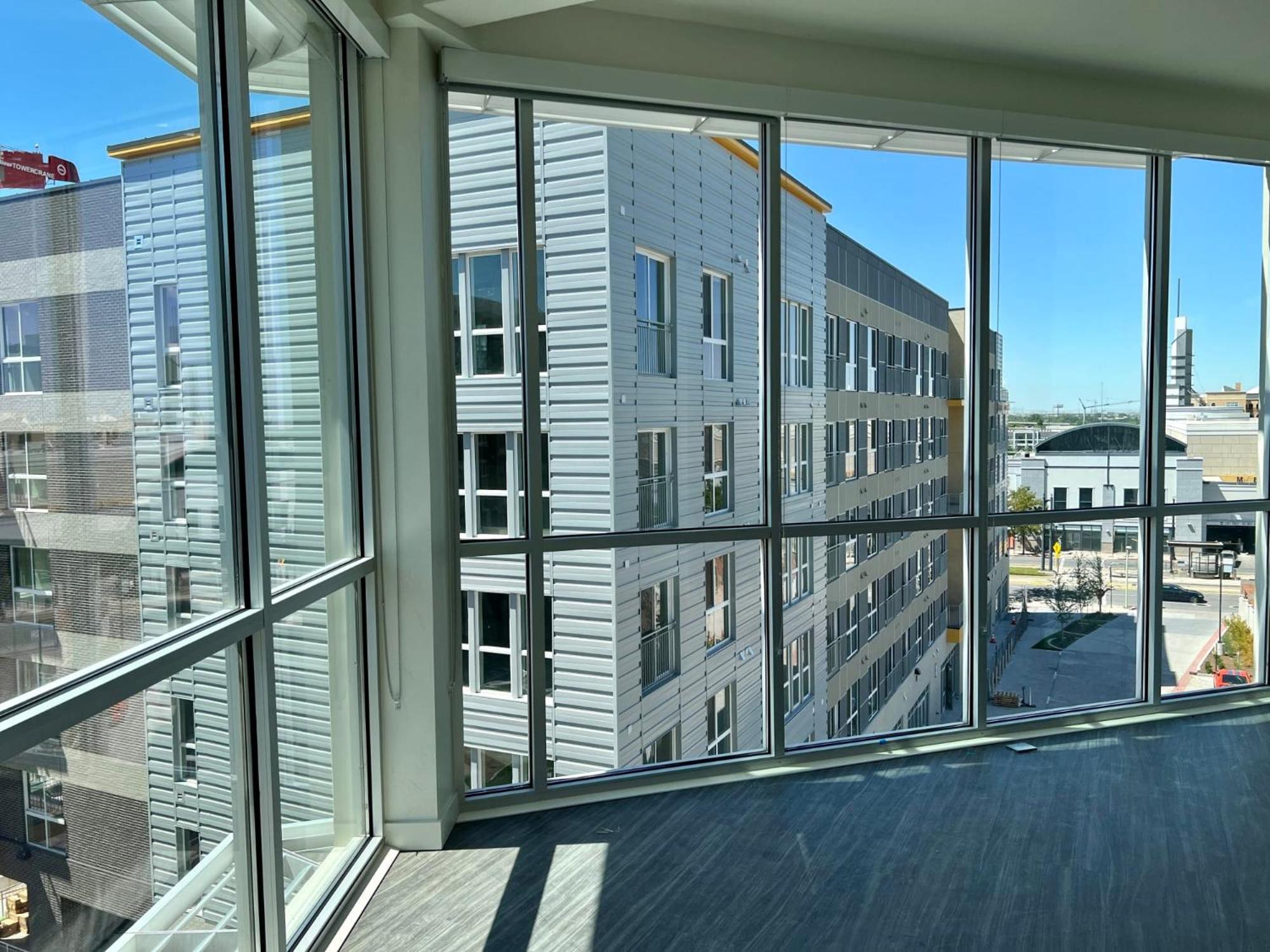 Premium Spacious At Paperbox Lofts In Salt Apartment *