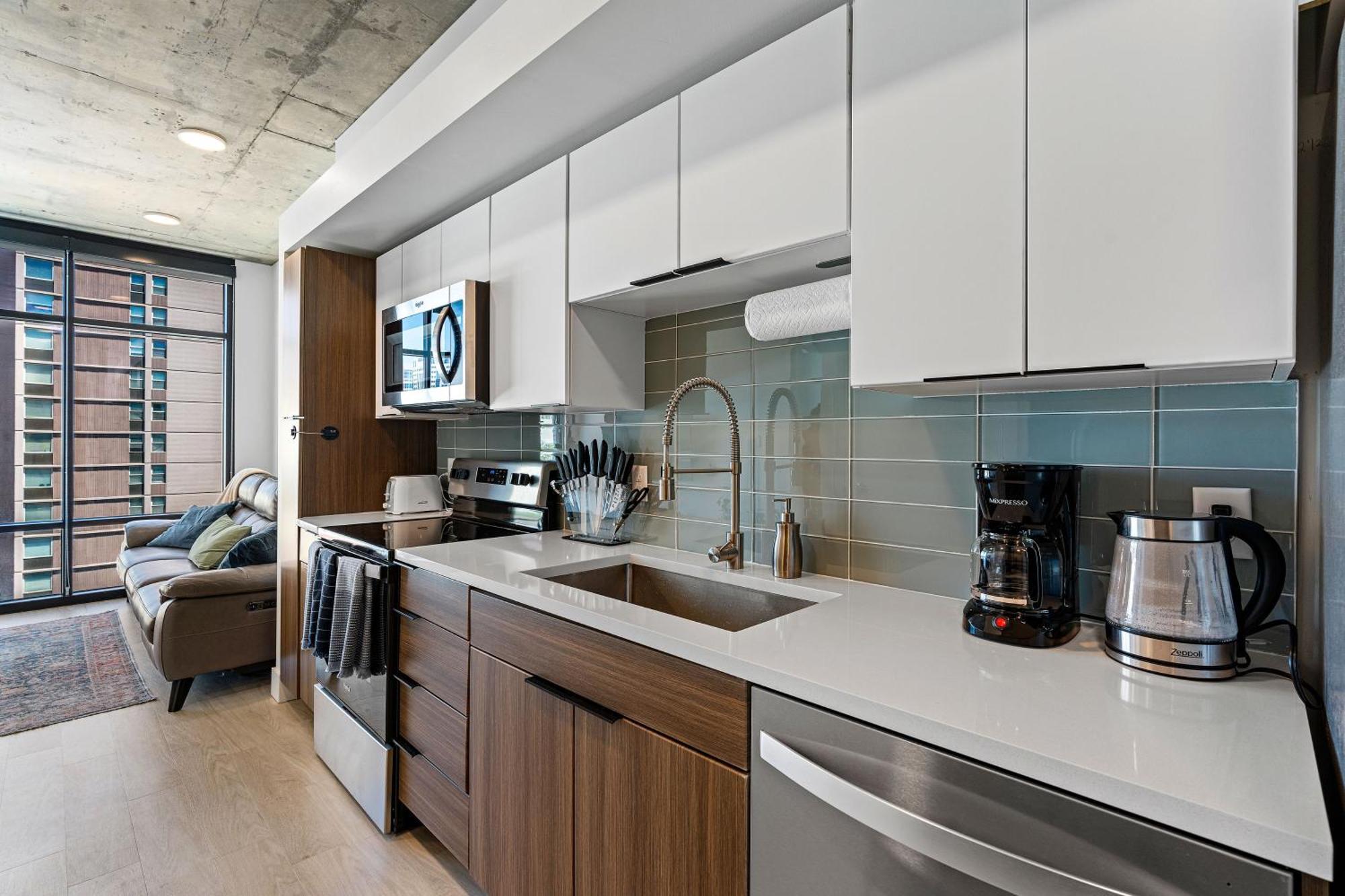 Exceptional 1bd Ba-pool Htub Gym Salt Lake City