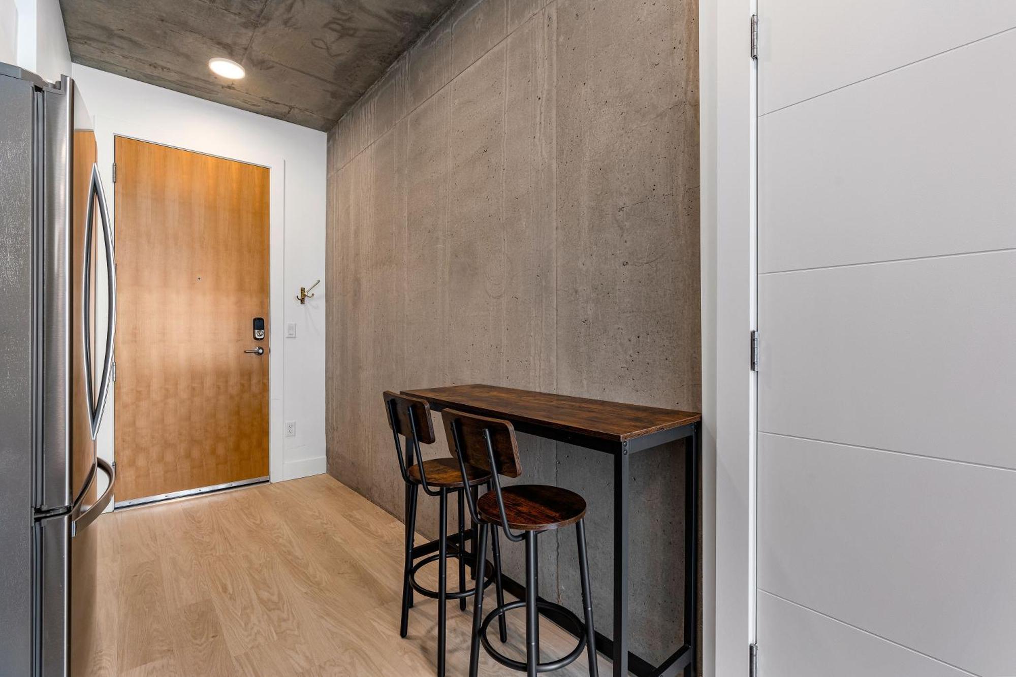 Exceptional 1bd Ba-pool Htub Gym * Salt Lake City