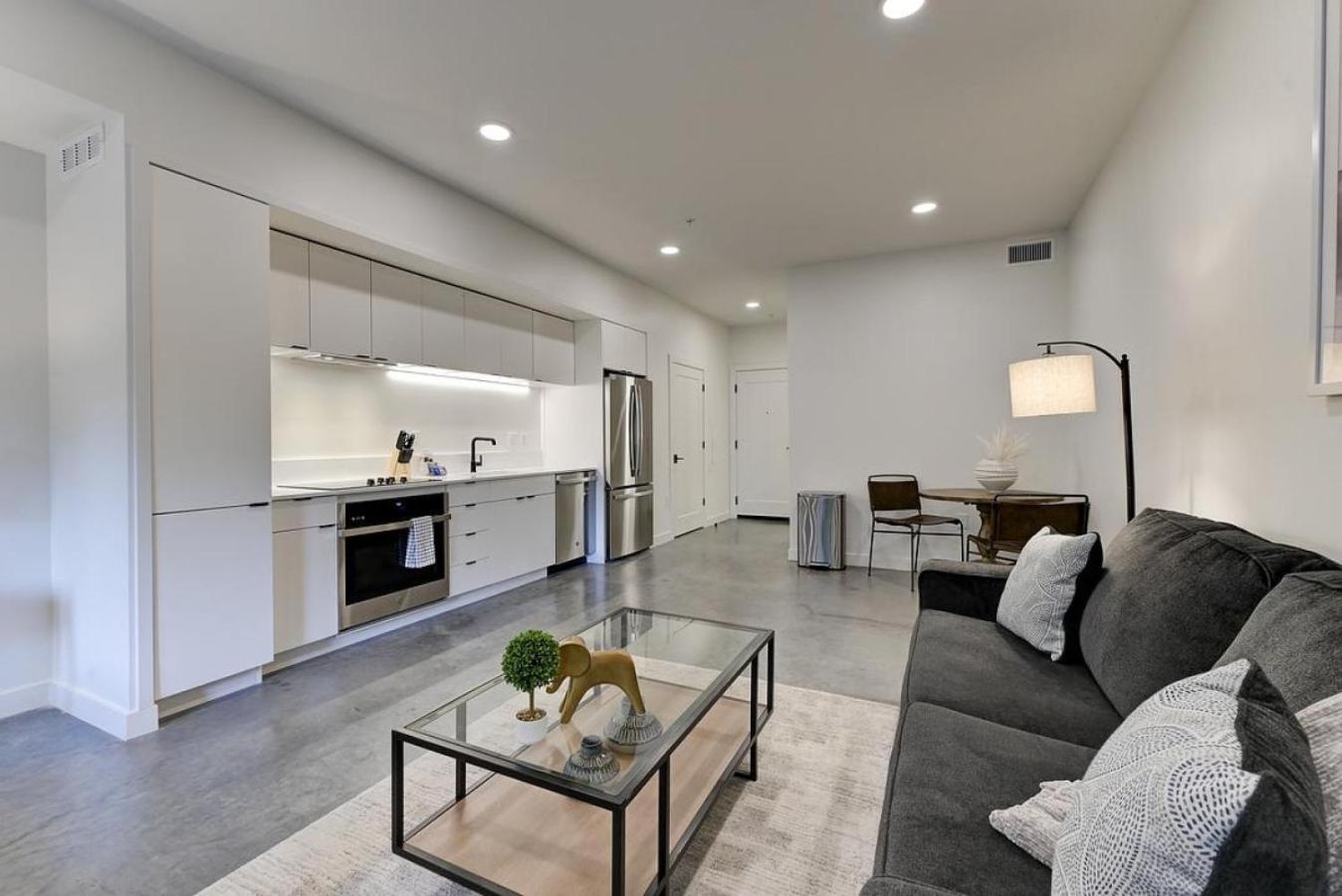 Apartment Landing At The Izzy - In Sugar House