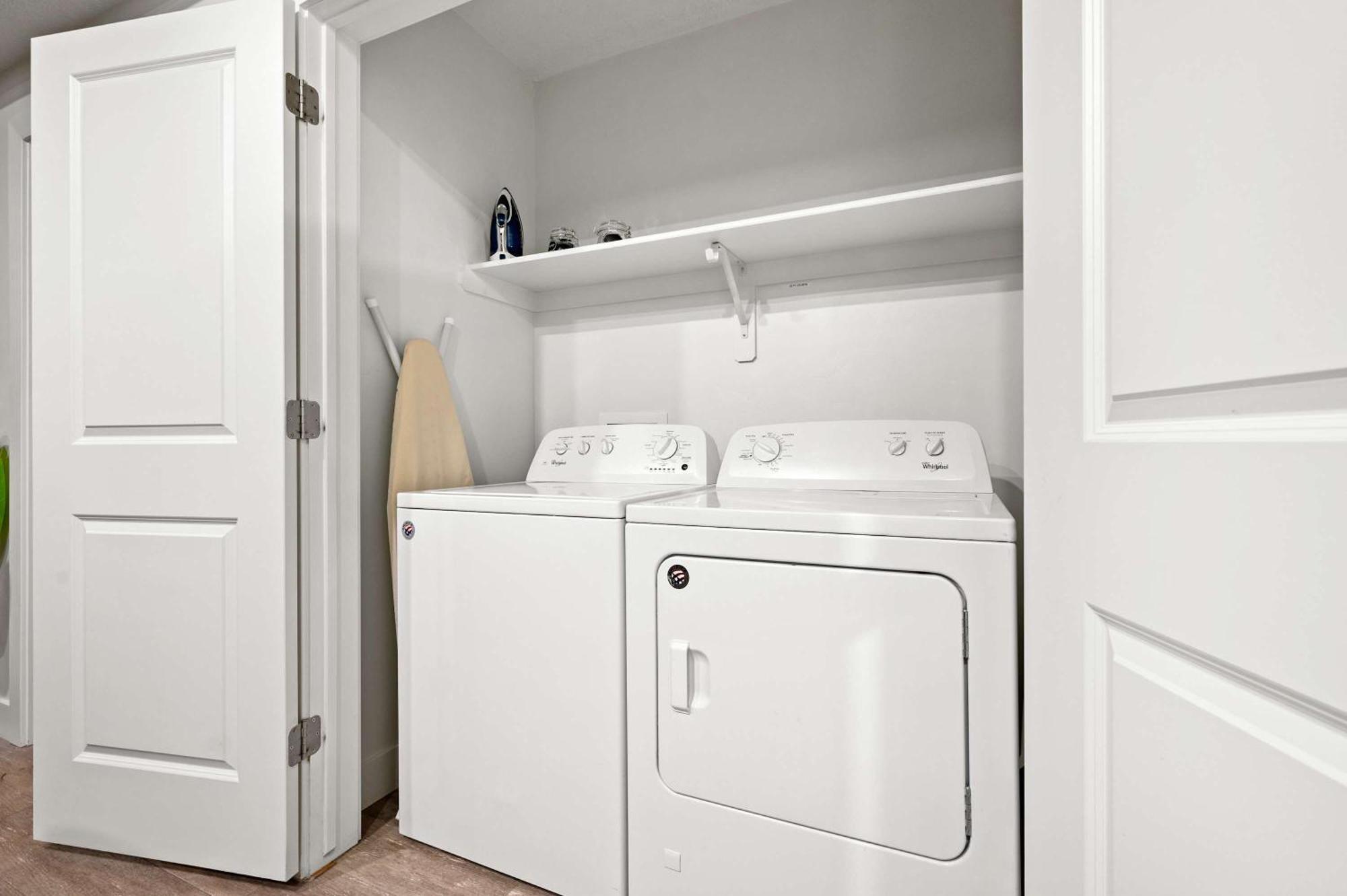 Apartment Luxury High-rise Living In Slc Salt Lake City