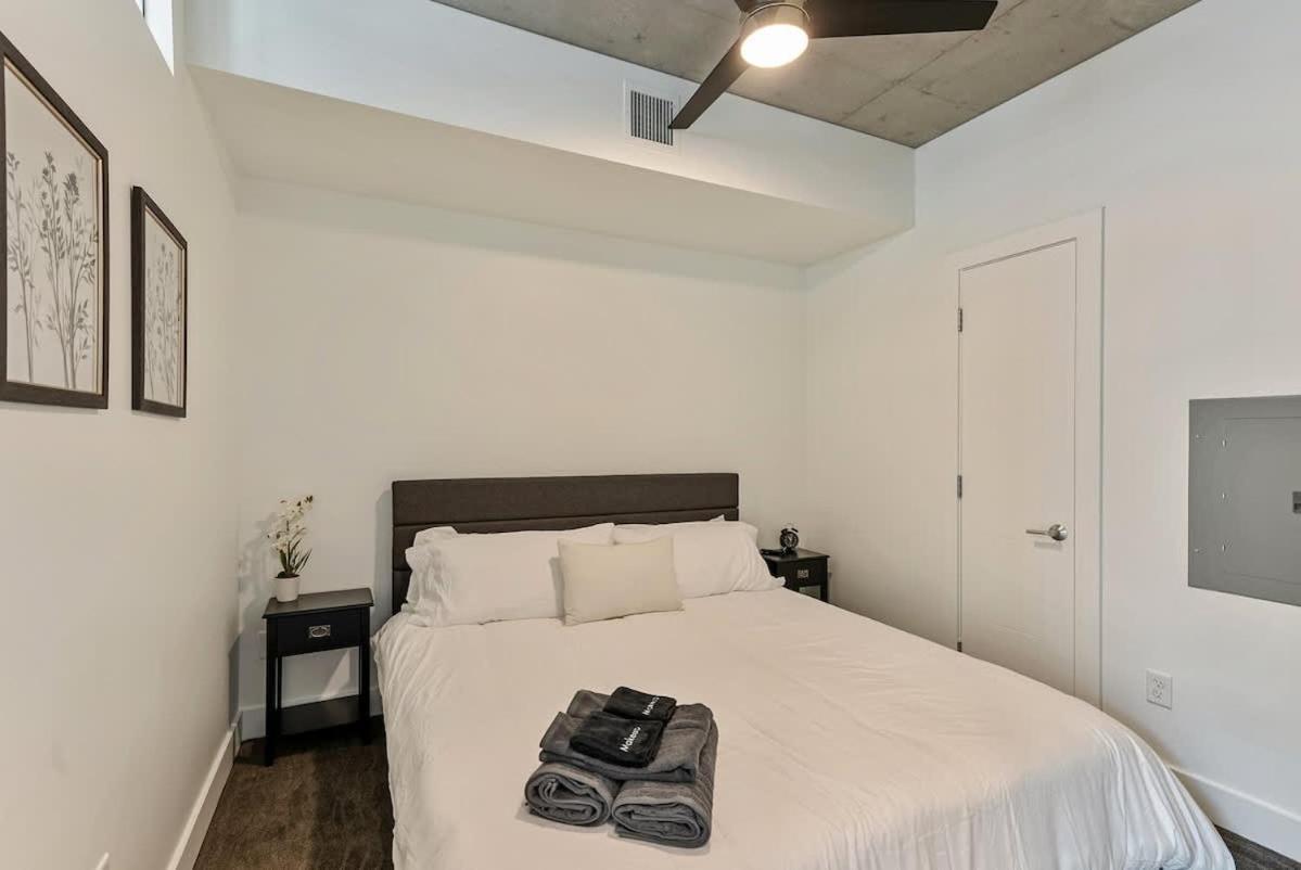 Apartment Dt Slc Rooftop Pool Hot Tub King Bed Parking Salt Lake City