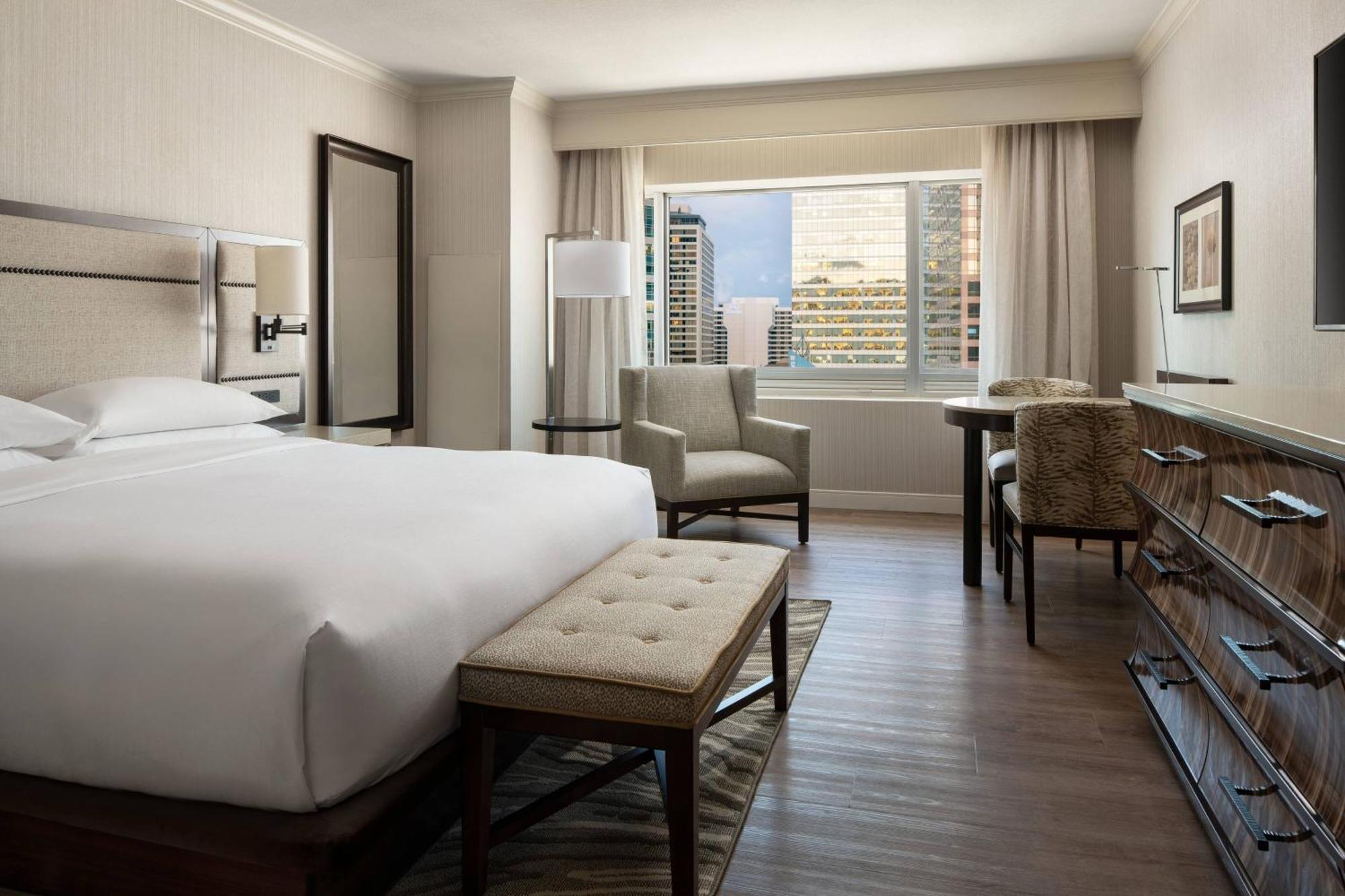 Marriott Salt Center Hotel