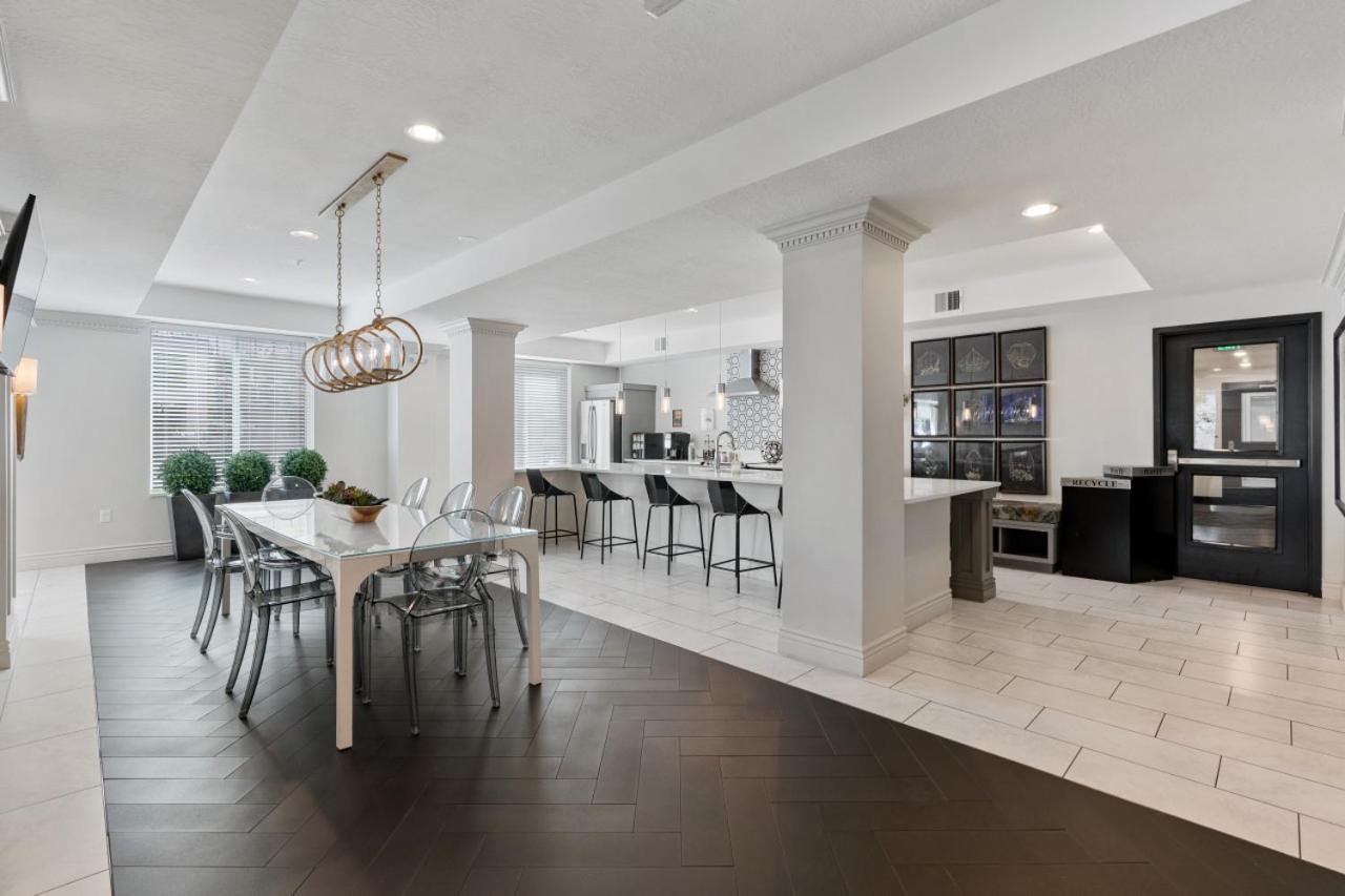 Stylish 1br W Gym, Walk To Temple Square *