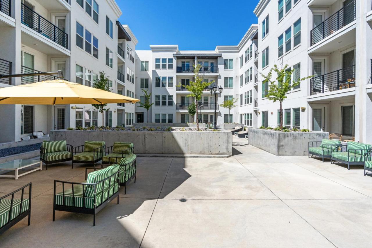 Stylish 1br W Gym, Walk To Temple Square Apartment *