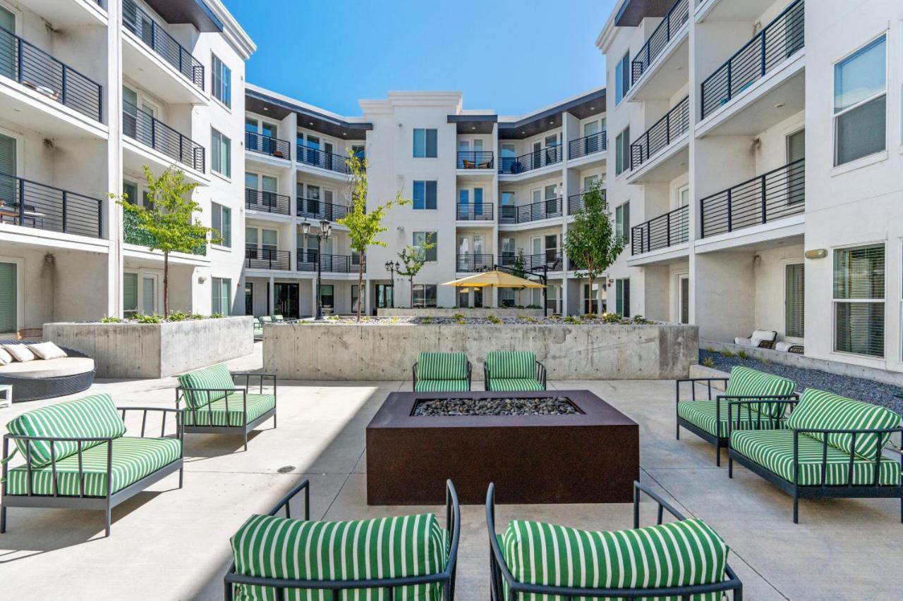 Stylish 1br W Gym, Walk To Temple Square *