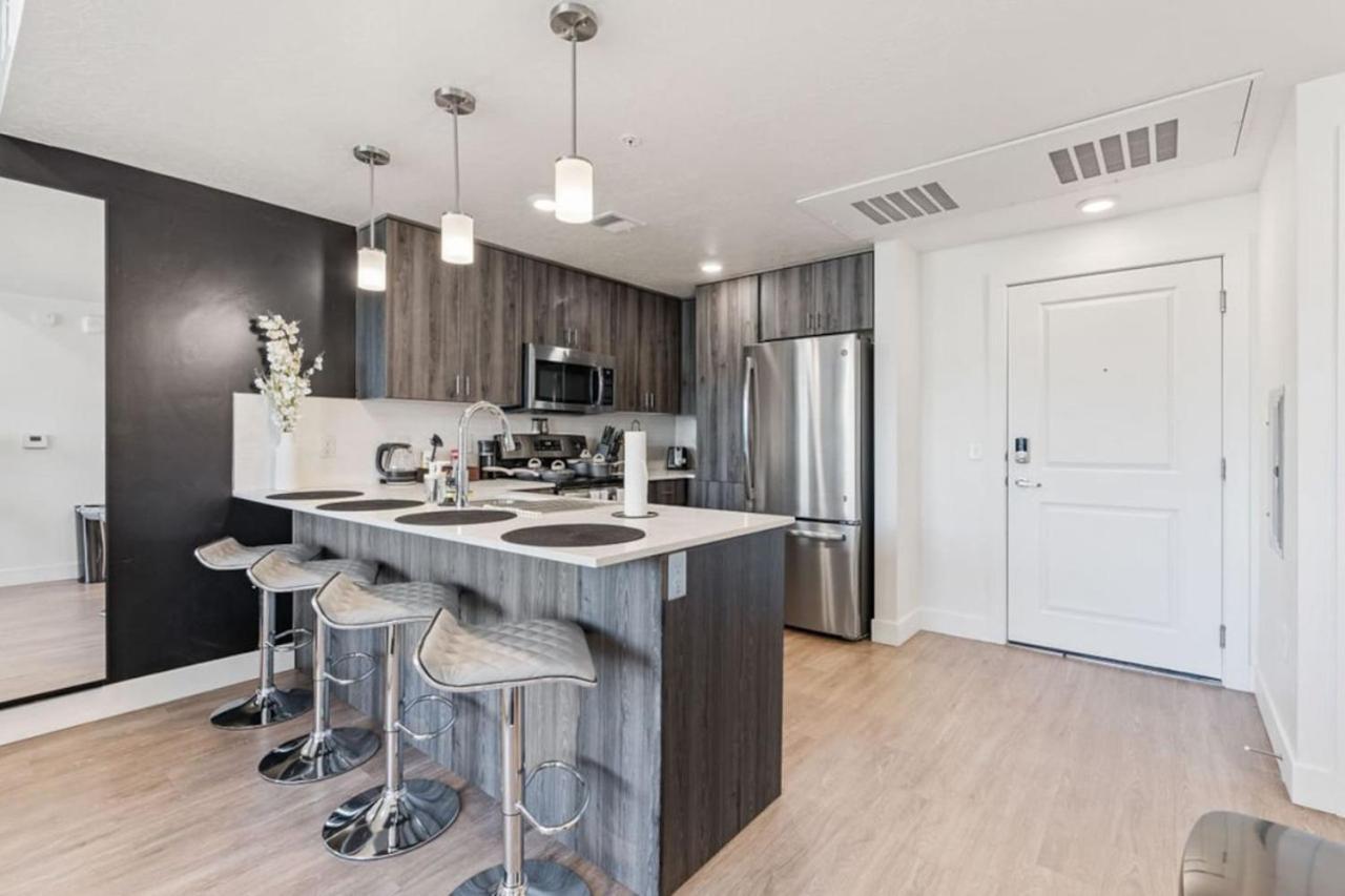 Apartment Stylish 1br W Gym, Walk To Temple Square Salt Lake City