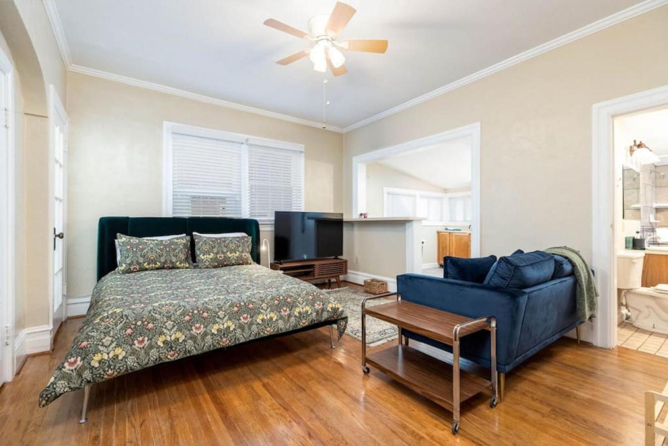 Apartment Historic Avenues Loft-walk Downtown-40 Mins To *