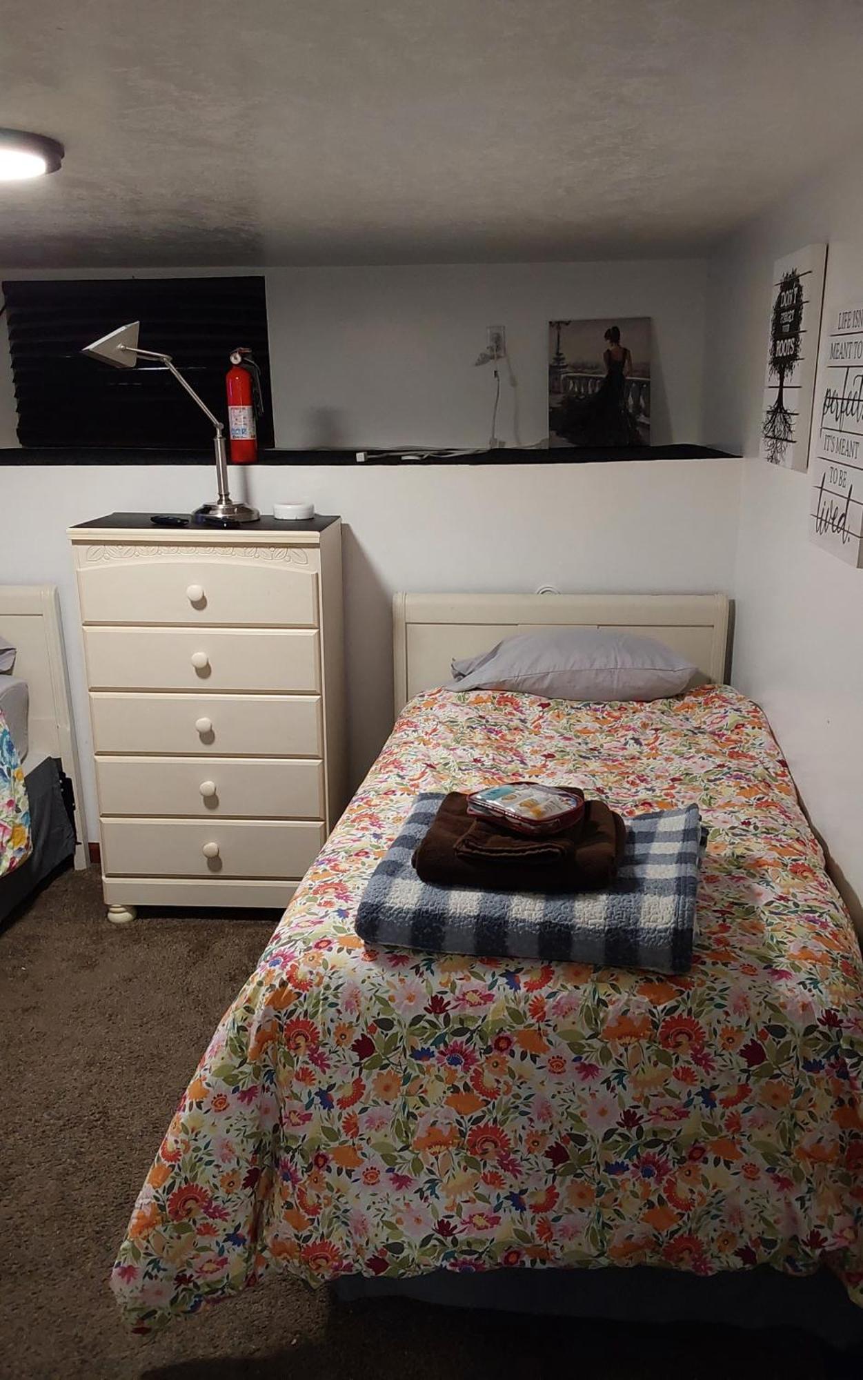 Mikes Place Hostel Salt Lake City