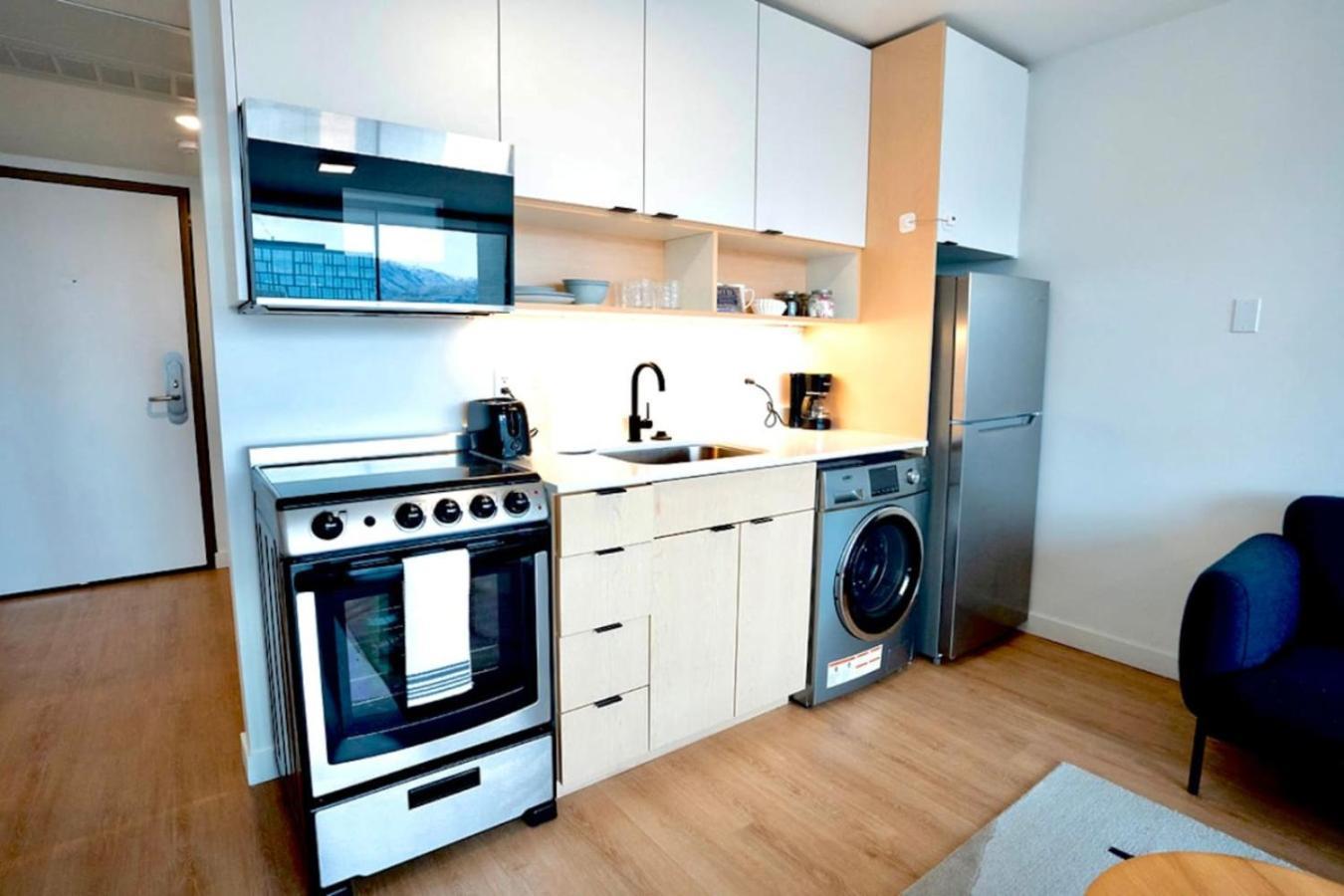 Cityscape Peaks Penthouse Dt Gym Free Parking Apartment