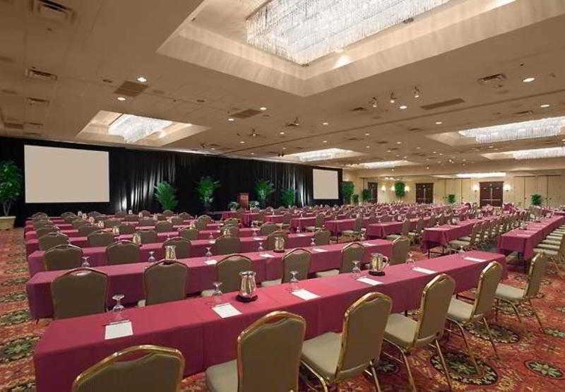 Hotel Salt Marriott Downtown At Creek 4*