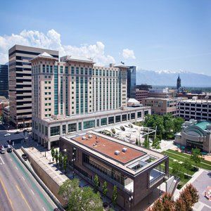 Marriott Salt Center